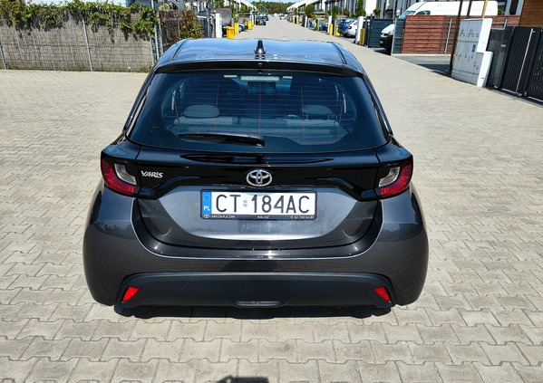 Toyota Yaris cena 59999 przebieg: 93164, rok produkcji 2022 z Jedwabne małe 301